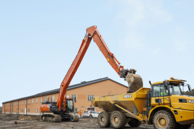 Hitachi ZX350LC-7 SLF i arbete